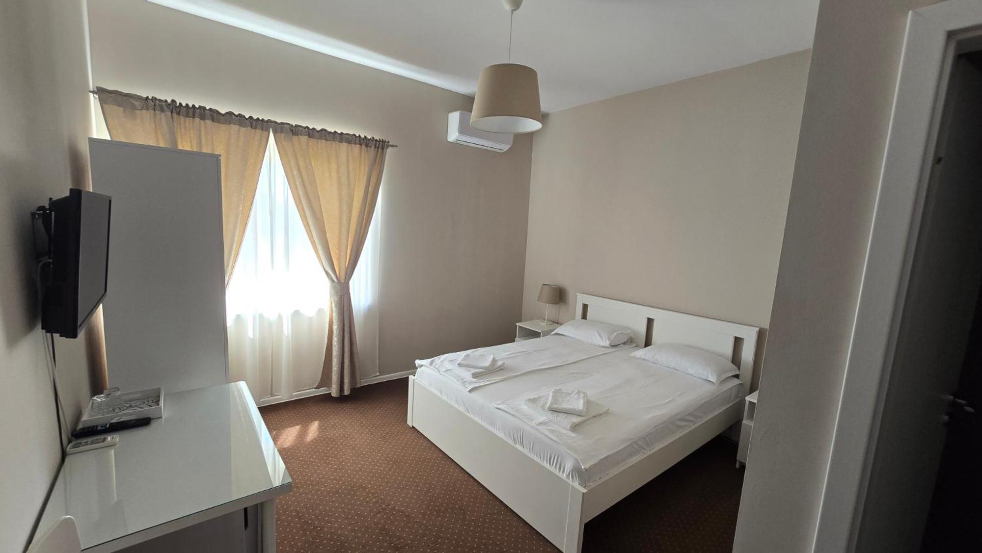 B&B Andero Deva Bagian luar foto